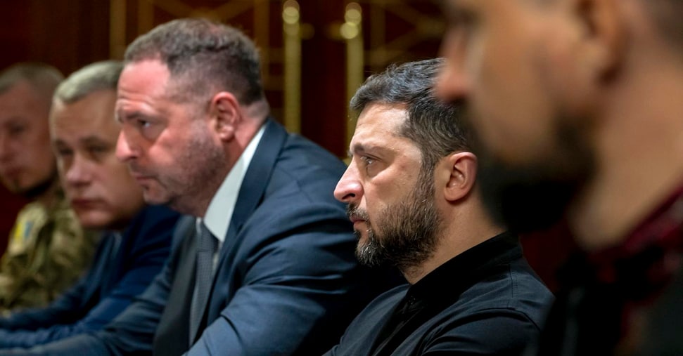 Attacco russo nel Donetsk, ucciso un bambino di 10 anni. Zelensky: «Domani a Istanbul nuovi colloqui per la pace» Attacco russo nel Donetsk, ucciso un bambino di 10 anni. Zelensky: «Domani a Istanbul nuovi colloqui per la pace»