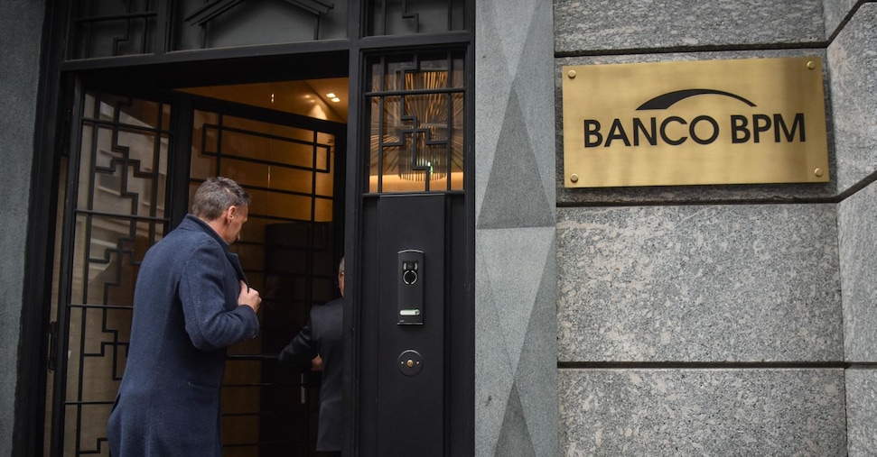 Unicredit ritira l’offerta su Banco Bpm: «Golden Power impedisce il dialogo con gli azionisti» Unicredit ritira l’offerta su Banco Bpm: «Golden Power impedisce il dialogo con gli azionisti»