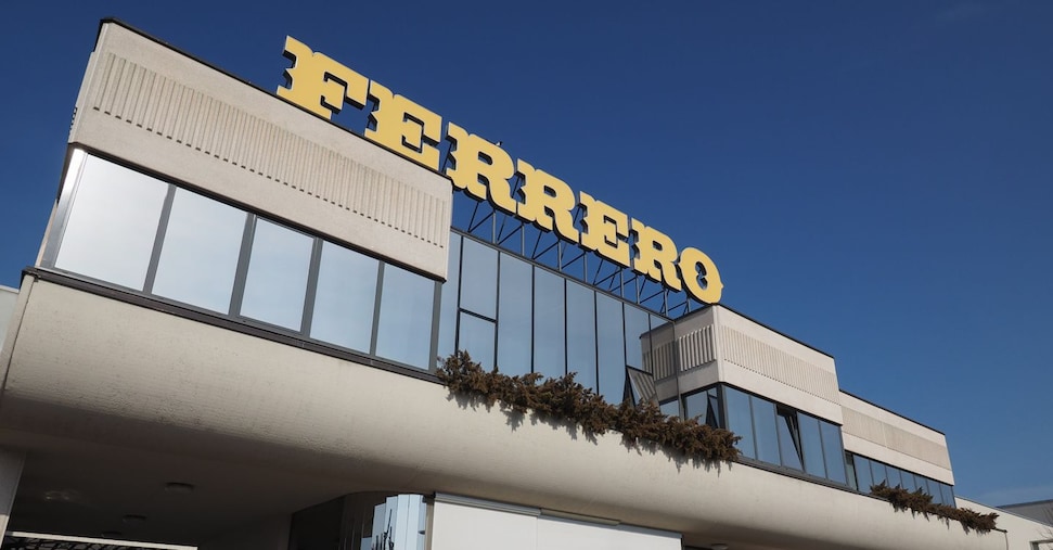 Ferrero vara il Rapporto di sostenibilità numero 16, tracciabilità e materiali al centro