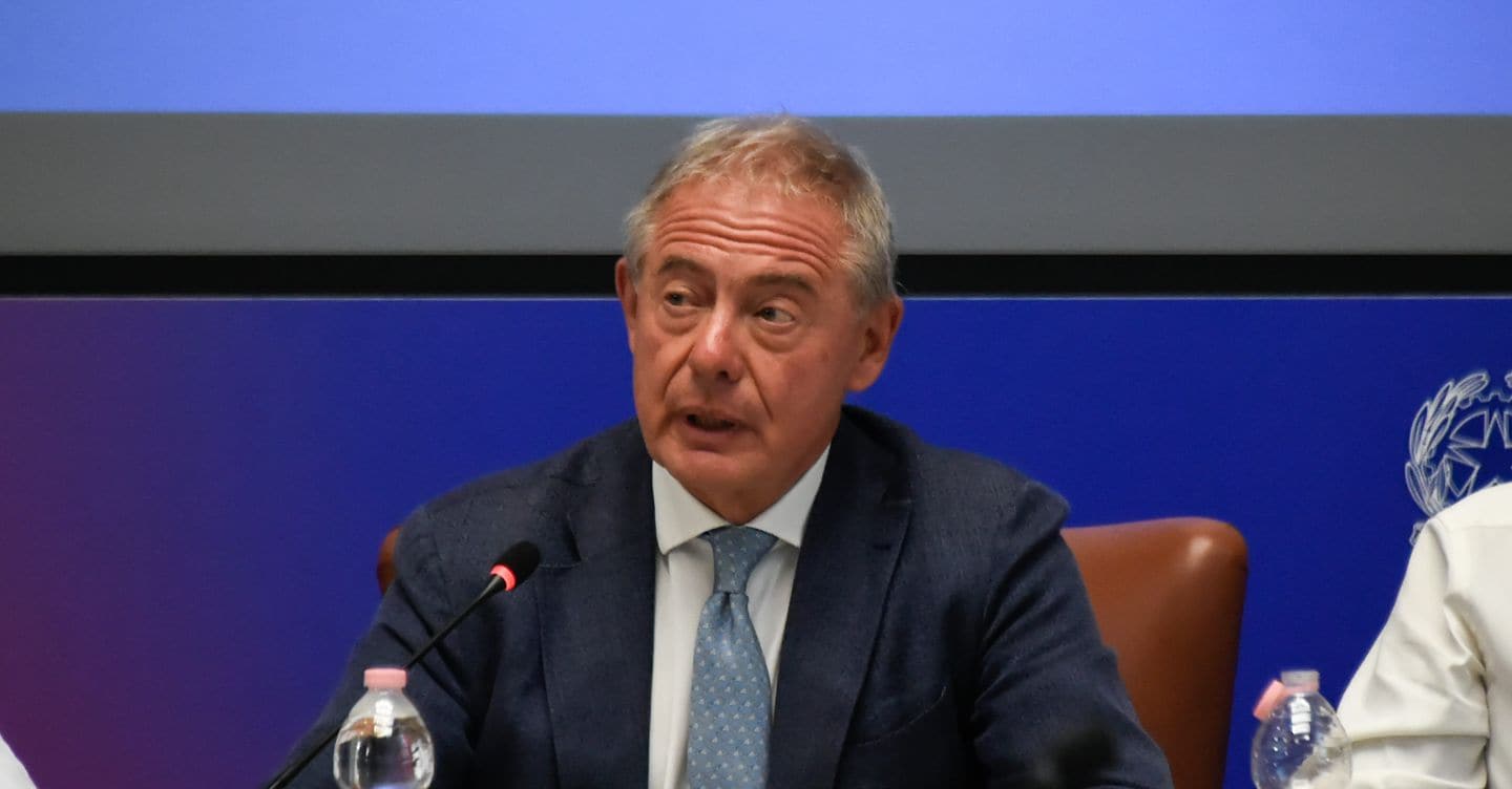 https://i2.res.24o.it/images2010/S24/Documenti/2025/07/25/Immagini/Ritagli/Imagoeconomica_2511768-U02142512816MML-1440x752@IlSole24Ore-Web.jpg