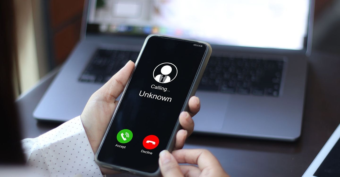 https://i2.res.24o.it/images2010/S24/Documenti/2025/07/25/Immagini/Ritagli/telefonate-sconosciute-AdobeStock_983941384-U13114562557ixN-1440x752@IlSole24Ore-Web.jpg