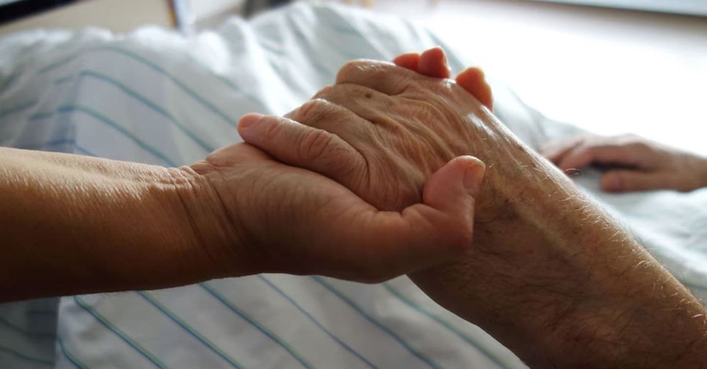 Fine vita, non può essere un terzo a somministrare il farmaco
