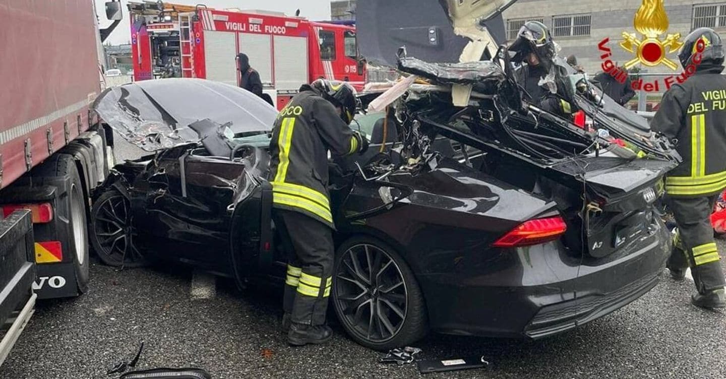 https://i2.res.24o.it/images2010/S24/Documenti/2025/07/28/Immagini/Ritagli/Incidente%20autostrada%20Audi-2-U13545674833JGN-1440x752@IlSole24Ore-Web.jpeg