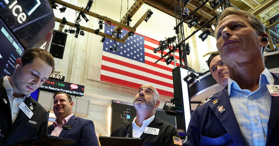 Borse asiatiche in leggero rialzo, sotto la lente l’intesa sui dazi Usa-Ue