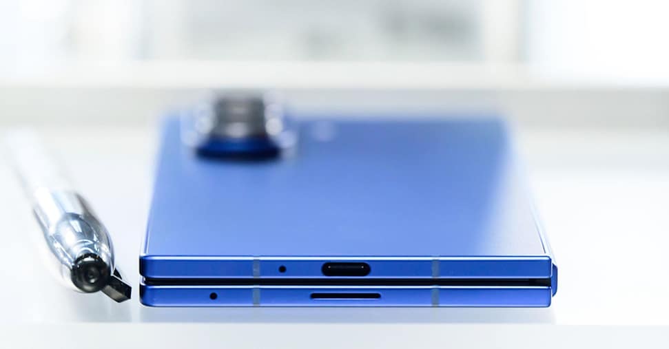 Samsung Galaxy Z Fold 7 è sottile e leggerissimo ma non per tutte le tasche Samsung Galaxy Z Fold 7 è sottile e leggerissimo ma non per tutte le tasche