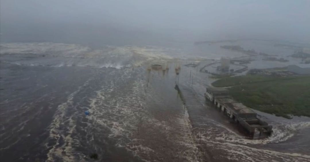 Un'onda lunga 12mila km, dalla Kamchatka all'Isola di Pasqua