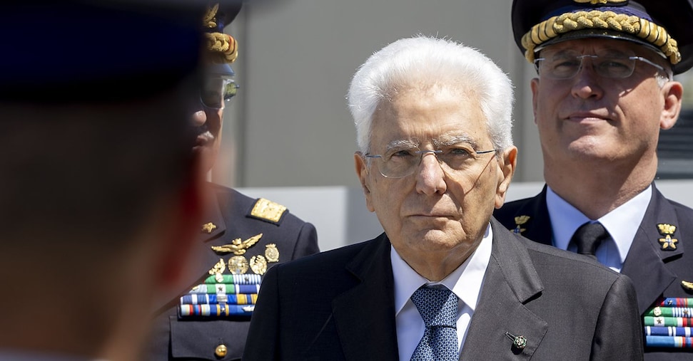Mattarella: «La Russia ha cancellato l’equilibrio della pace, a Gaza difficile vedere errori involontari»