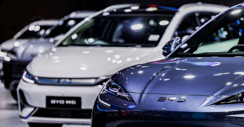 BYD, frenata della produzione globale a luglio. Ma cresce in Italia
