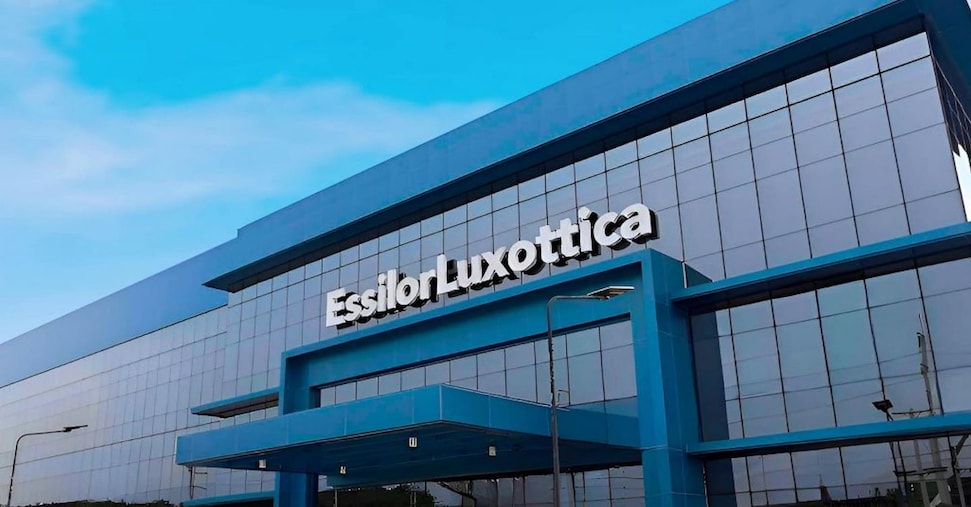 EssilorLuxottica cresce nelle tecnologie per le lenti