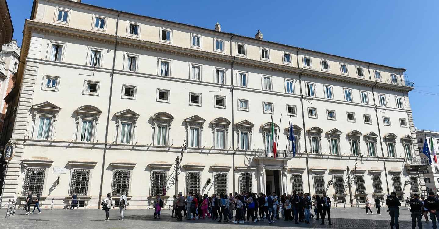 https://i2.res.24o.it/images2010/S24/Documenti/2025/08/05/Immagini/Ritagli/Imagoeconomica_2441201-U68702257132JZf-1440x752@IlSole24Ore-Web.jpg