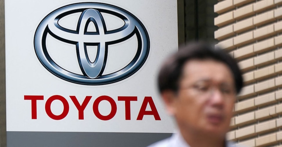 Toyota, i dazi Usa pesano per oltre 8 miliardi. Crollano le stime sui profitti