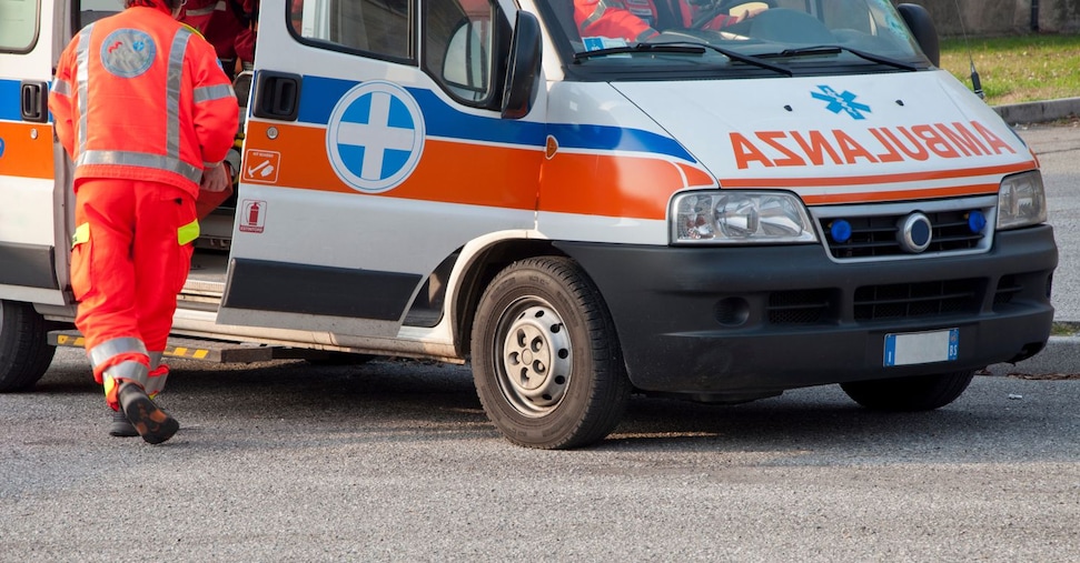 Sospetta intossicazione da botulino, prodotto sequestrato in tutta Italia. Due vittime a Cagliari e in Calabria