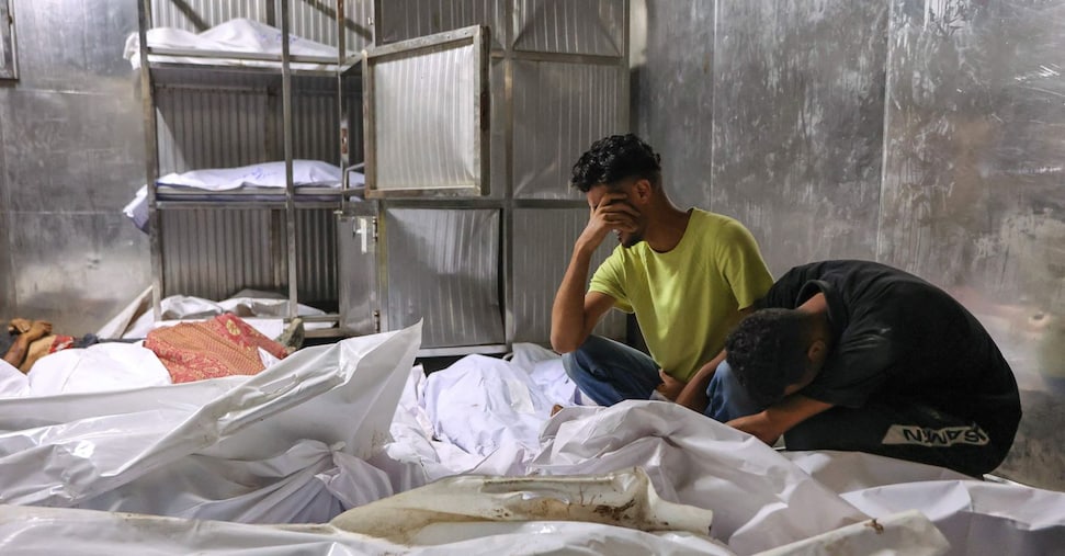 Gaza: 17 palestinesi uccisi dall’alba, 11 in cerca di aiuti. Cinque morti per fame