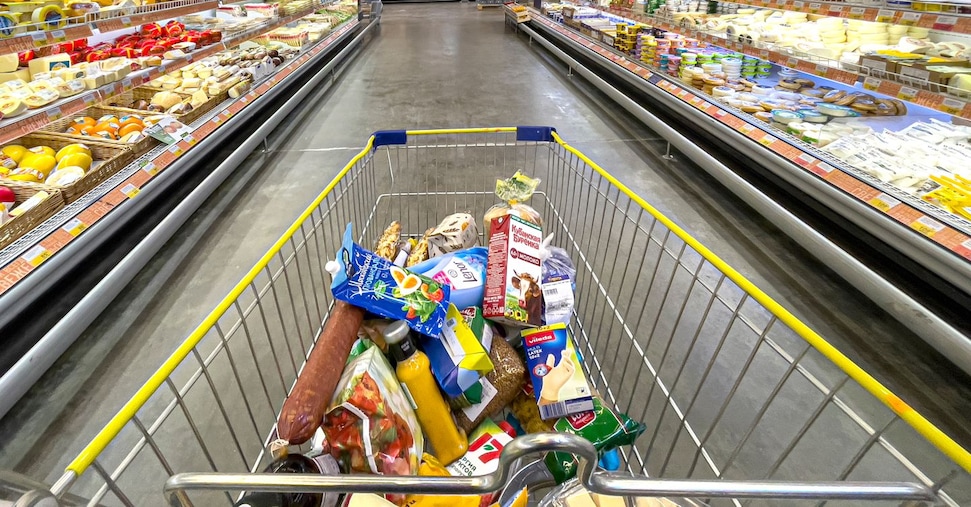 Istat: l’inflazione a luglio all’1,7%, accelerano i prezzi degli alimentari