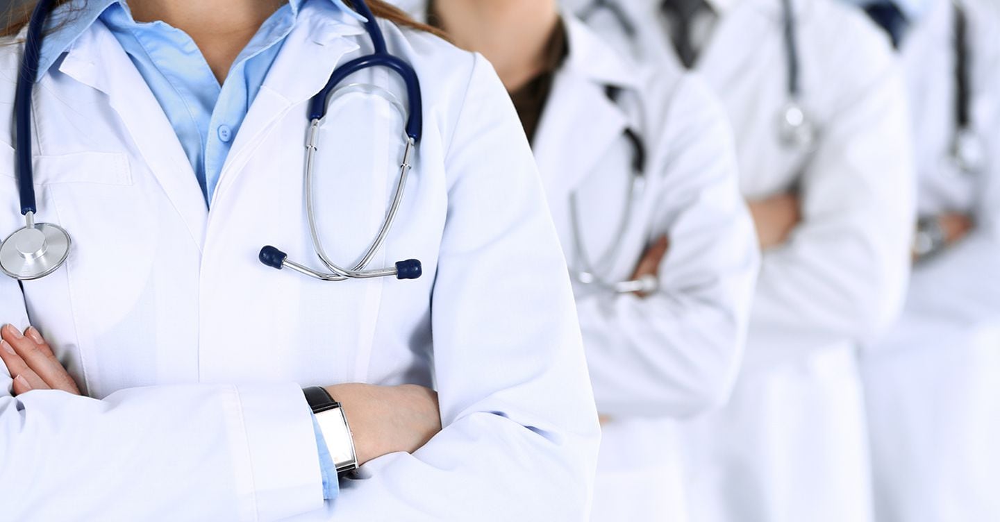 https://i2.res.24o.it/images2010/S24/Documenti/2025/08/12/Immagini/Ritagli/medici-gettonisti-AdobeStock_293113129-U85383601022YJV-1440x752@IlSole24Ore-Web.jpg