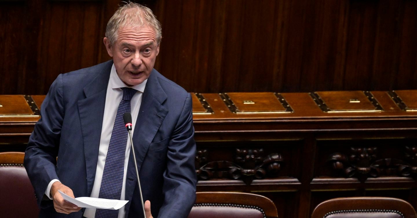 Ex Ilva, Urso: «Entro marzo 2026 chiavi ai nuovi investitori. Dote di 750 milioni»