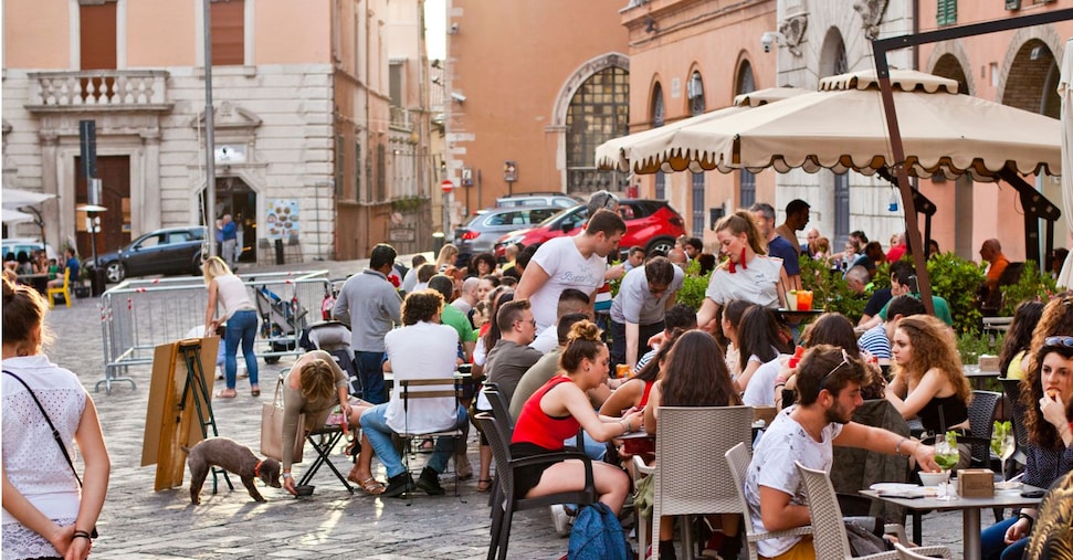 Turismo, il rischio di default resta elevato