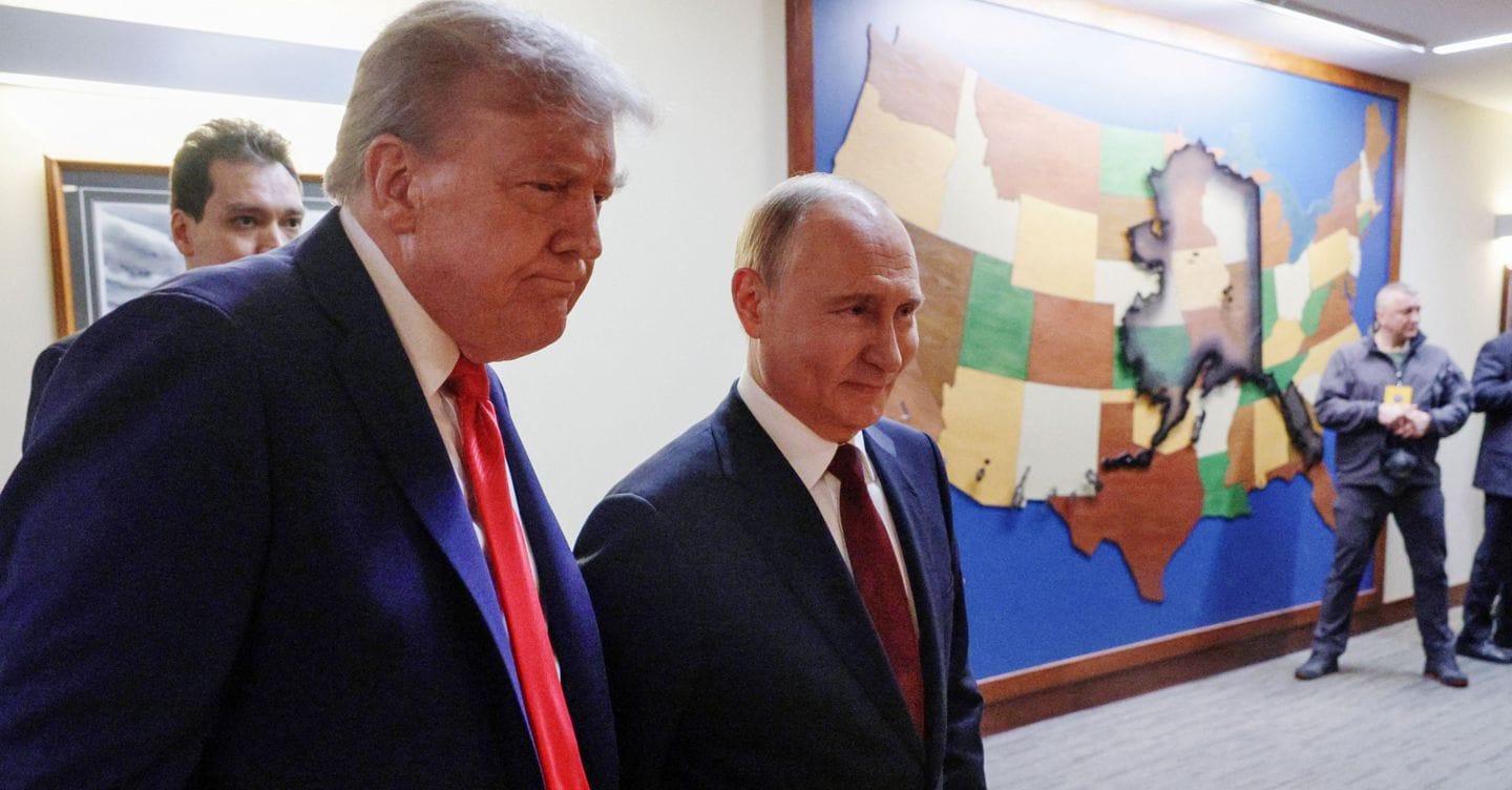 Ucraina, Nyt: Trump parlerà lunedì con Zelensky di scambio territori. Ma non si ferma l’offensiva russa. Domani riunione dei Volenterosi