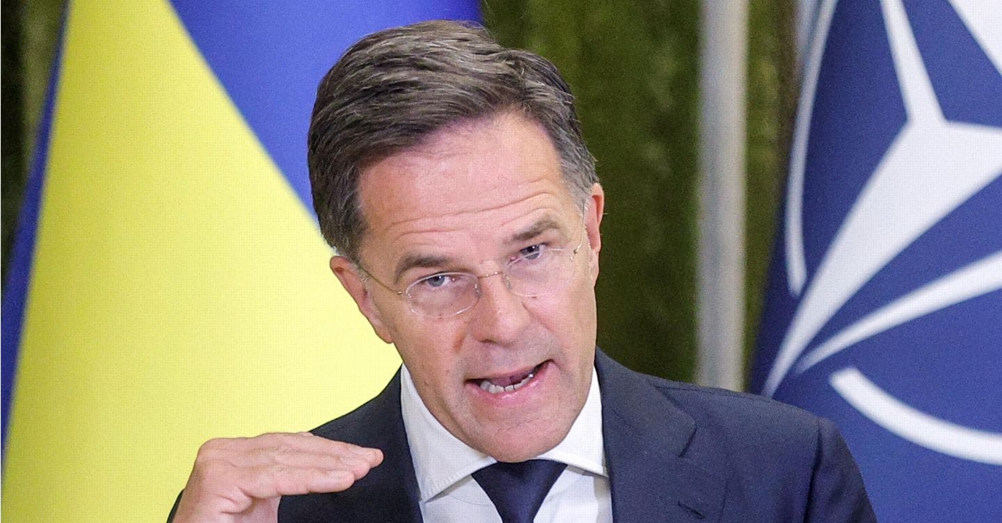 Rutte: a Kiev 1,5 miliardi in armi Usa in un mese. Lavrov: Zelensky dice no a tutto