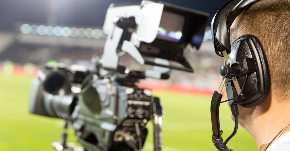 Riparte la Serie A, da Dazn e Sky affondo contro la pirateria Riparte la Serie A, da Dazn e Sky affondo contro la pirateria