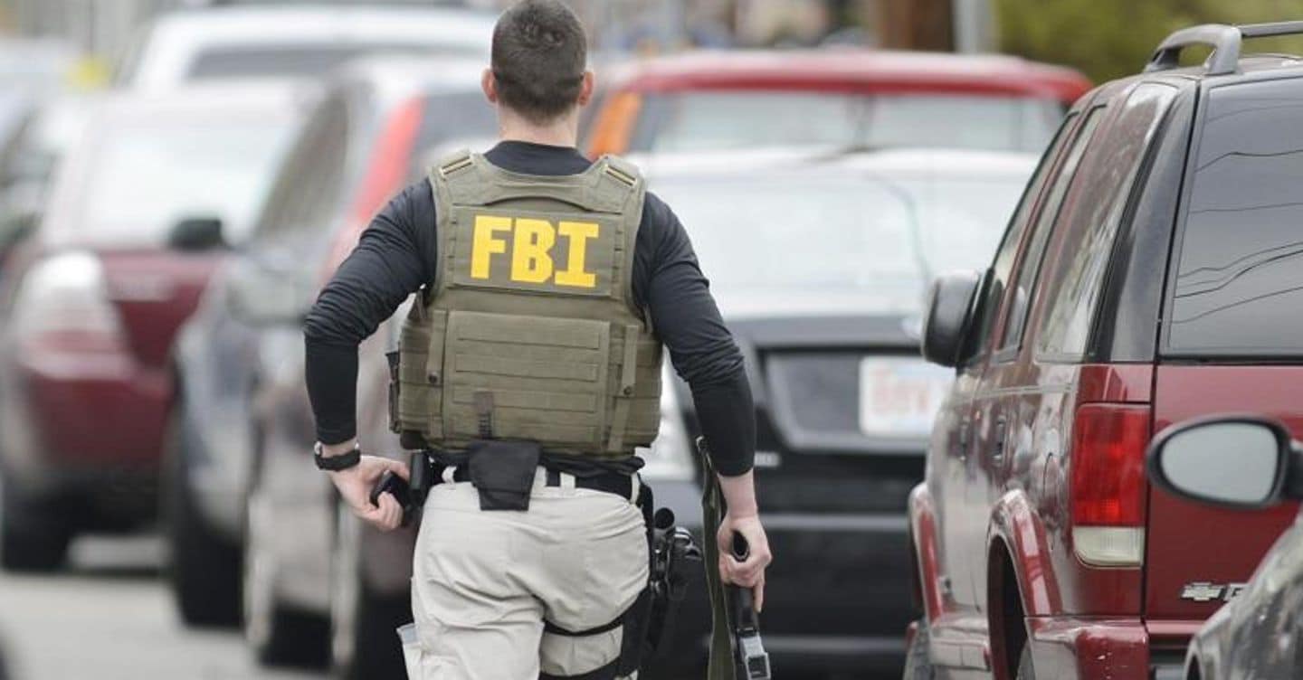 https://i2.res.24o.it/images2010/S24/Documenti/2025/08/23/Immagini/Ritagli/fbi-U31144041512Aci-1440x752@IlSole24Ore-Web.jpg