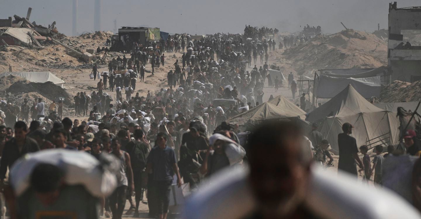 Gaza, quattro bambini uccisi da Israele a Khan Younis. Per il 62% degli israeliani Netanyahu ha perso fiducia elettori
