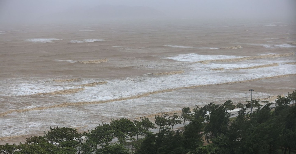 Tifone Kajiki, oltre 325mila persone evacuate in Vietnam