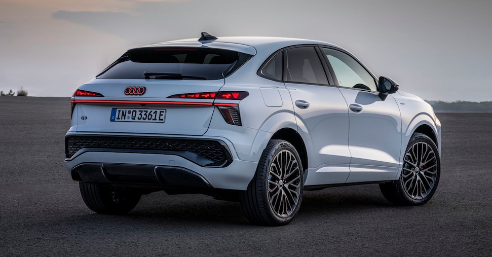 Audi Q3 Sportback, debutta la seconda generazione: tutto quello che c’è da sapere. Motori, caratteristiche e prezzi Audi Q3 Sportback, debutta la seconda generazione: tutto quello che c’è da sapere. Motori, caratteristiche e prezzi