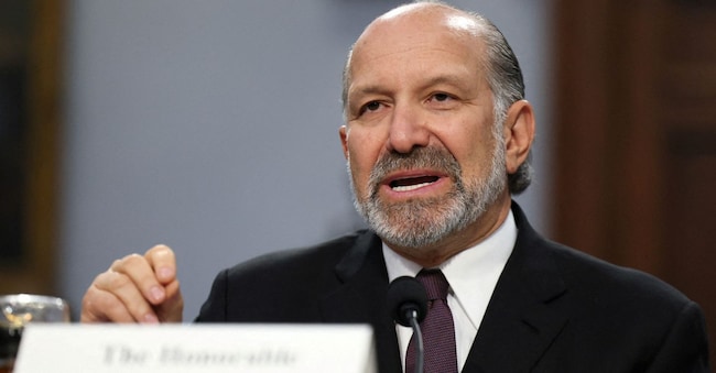 Il Segretario al Commercio Howard Lutnick testimonia davanti a un'udienza della Commissione per gli stanziamenti della Camera sulla richiesta di bilancio del Presidente Donald Trump per il Dipartimento del Commercio, a Capitol Hill, Washington, D.C., Stati Uniti, 5 giugno 2025. REUTERS/Leah Millis/File Photo