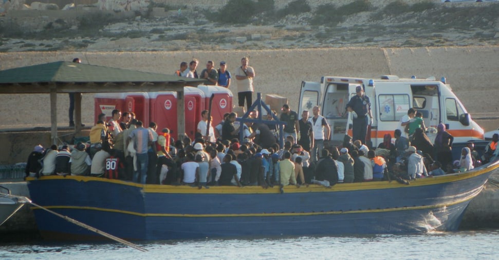 Bangladesh – Libia – Italia: il traffico di persone tra torture ed estorsioni