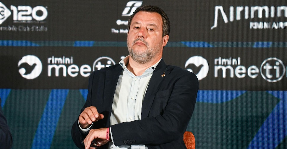 ipotesi di nuove tasse sulle banche, Salvini si espone