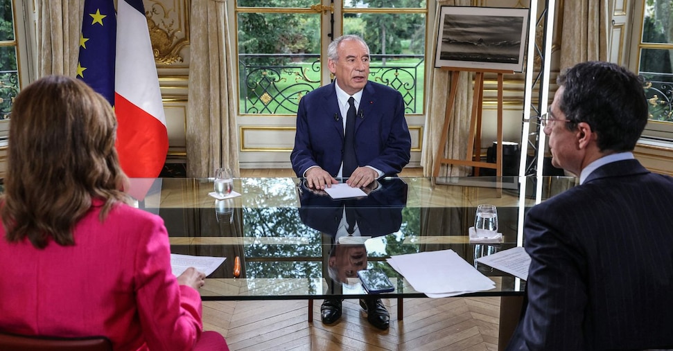 Bayrou attacca l’Italia: fa dumping fiscale. Palazzo Chigi: parole infondate Bayrou attacca l’Italia: fa dumping fiscale. Palazzo Chigi: parole infondate