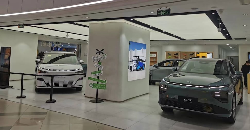 Auto in Cina: prosegue la guerra dei prezzi nonostante l’appello del governo Auto in Cina: prosegue la guerra dei prezzi nonostante l’appello del governo