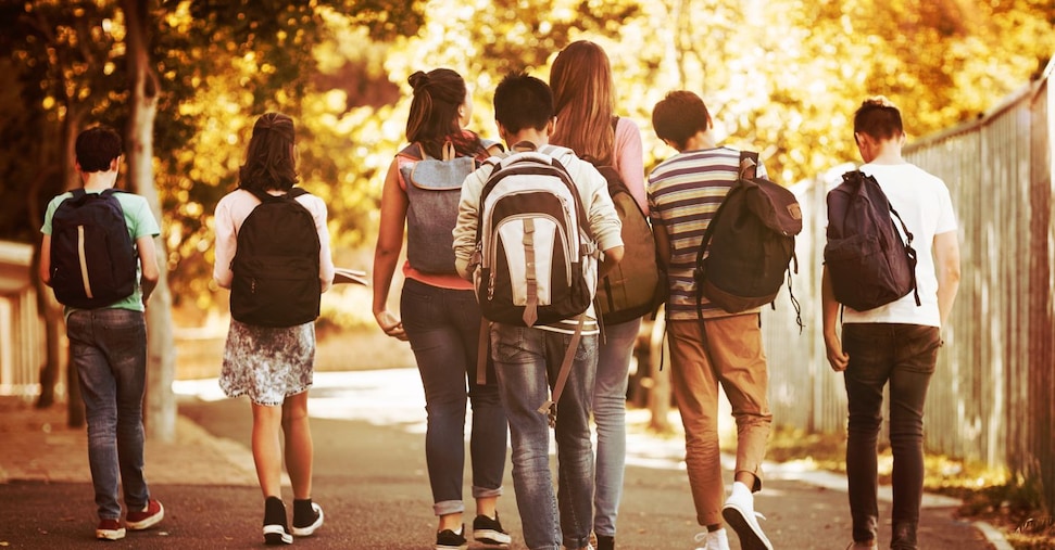 Rientro a scuola all’insegna dei rincari: 658 euro per il corredo scolastico e 537 euro per i libri di ogni studente