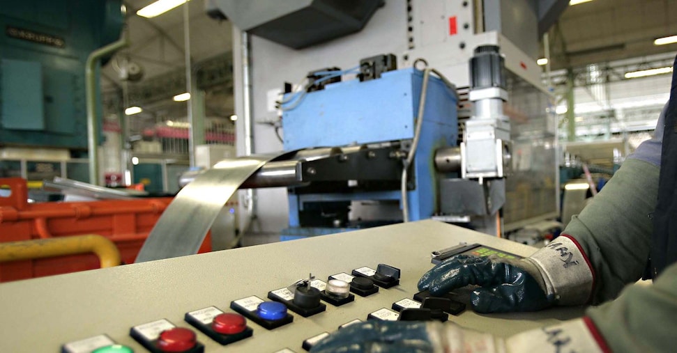 Lavoro, sul tavolo aumenti contrattuali detassati e sconti sul welfare