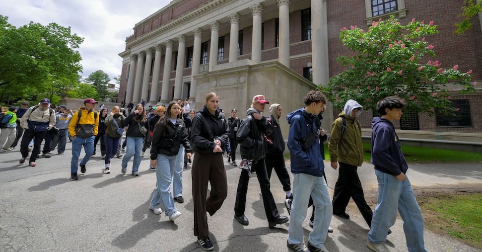 Giudice, Trump ha violato la legge bloccando fondi Harvard