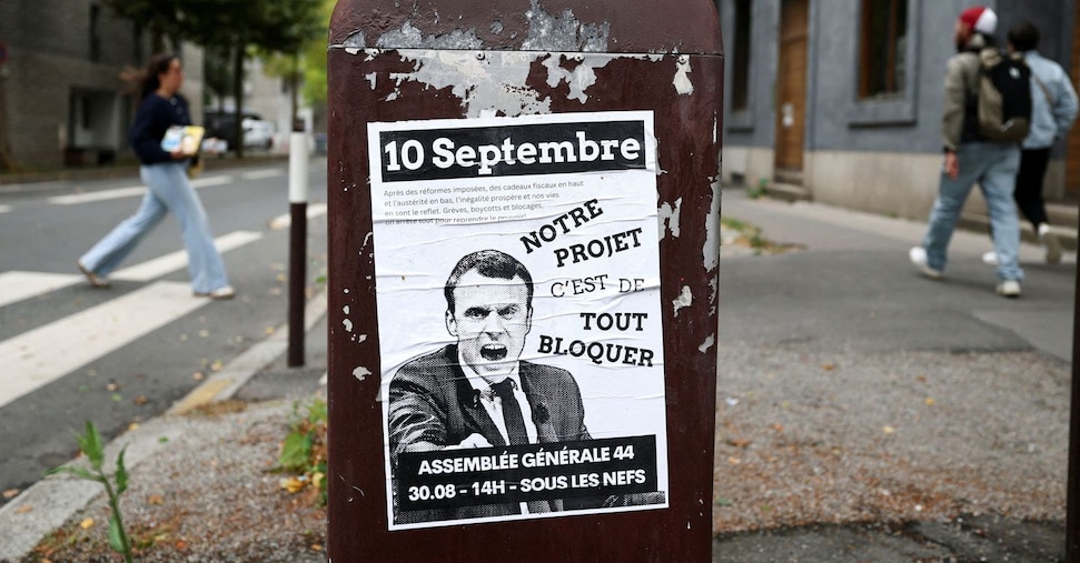 L’ora dei Bloquons Tout in Francia, ma non sono i nuovi Gilet Gialli. L’Italia si blinda: «Noi stabili»