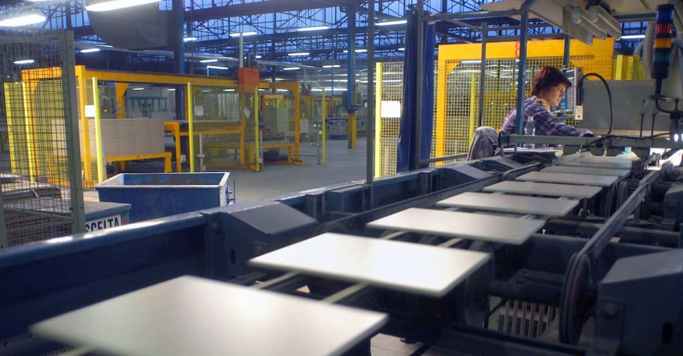I tagli alle emissioni imposti a tavolino affossano l’industria Ue