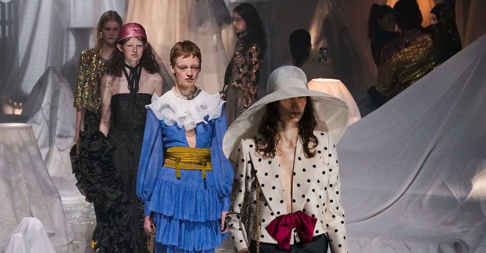 Accordo tra Kering e Mayoola, il riassetto di Valentino slitta al 2029 Accordo tra Kering e Mayoola, il riassetto di Valentino slitta al 2029
