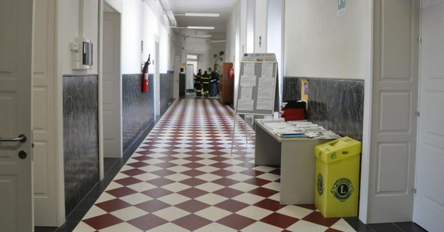 https://i2.res.24o.it/images2010/S24/Documenti/2025/09/11/Immagini/Ritagli/scuola-U64607180607vIu-1440x752@IlSole24Ore-Web.jpg