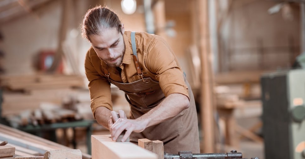 Artigiani e commercianti, fino al 9 luglio al lavoro per pagare le tasse e un euro su due va al Fisco