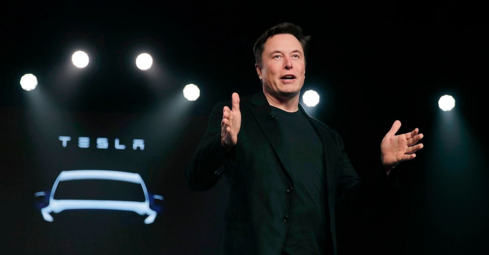 Tesla, Musk compra azioni per 1 miliardo di dollari