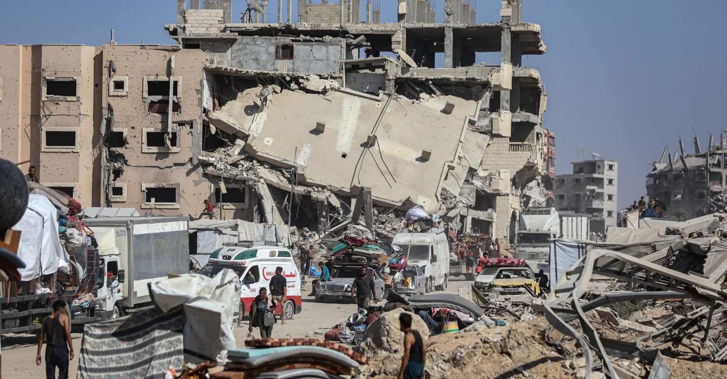 Gaza City sotto attacco di Israele. Netanyahu: «Trump mi ha invitato alla Casa Bianca. Il Qatar finanzia Hamas»