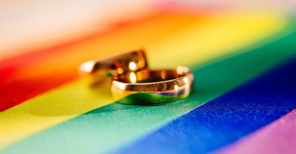 Assegno di divorzio anche nelle unioni civili Assegno di divorzio anche nelle unioni civili