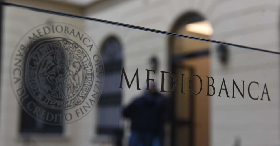 Dai vertici Mediobanca 1,6 milioni di azioni all’opas Mps