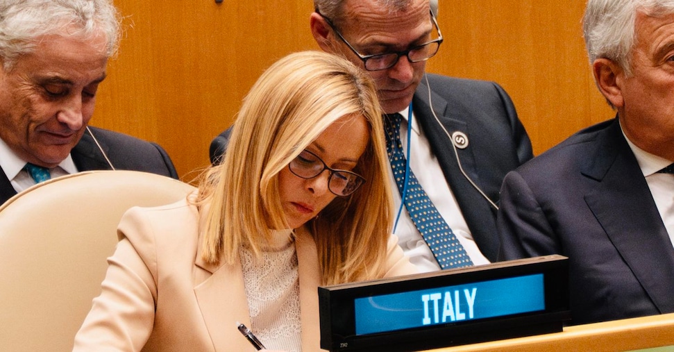 Ecco la “terza via” dell’Italia per il riconoscimento della Palestina. Domani Meloni parla all’Onu