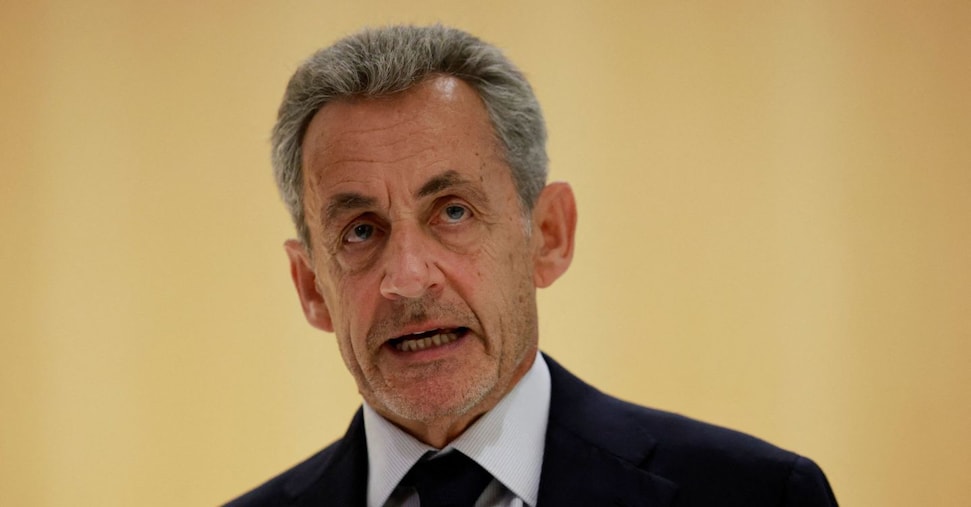 L’ex presidente Sarkozy condannato a 5 anni per associazione a delinquere. Sarà incarcerato