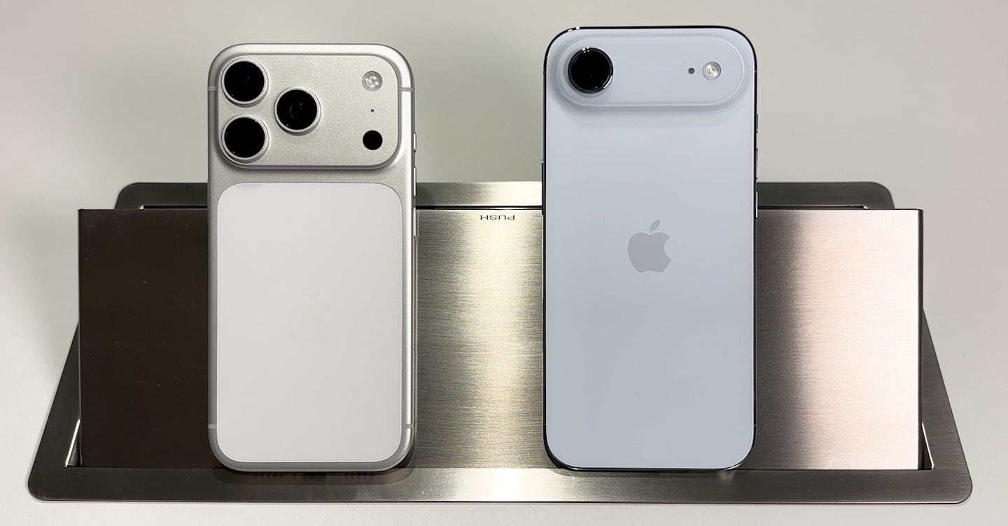https://i2.res.24o.it/images2010/S24/Documenti/2025/09/26/Immagini/Ritagli/iPhone-Air-vs-17-Pro-U57010053542xtX-1440x752@IlSole24Ore-Web.jpg