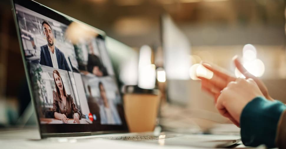 Nomadi digitali, Europa a più velocità: dall’Italia alle nuove frontiere del lavoro remoto Nomadi digitali, Europa a più velocità: dall’Italia alle nuove frontiere del lavoro remoto