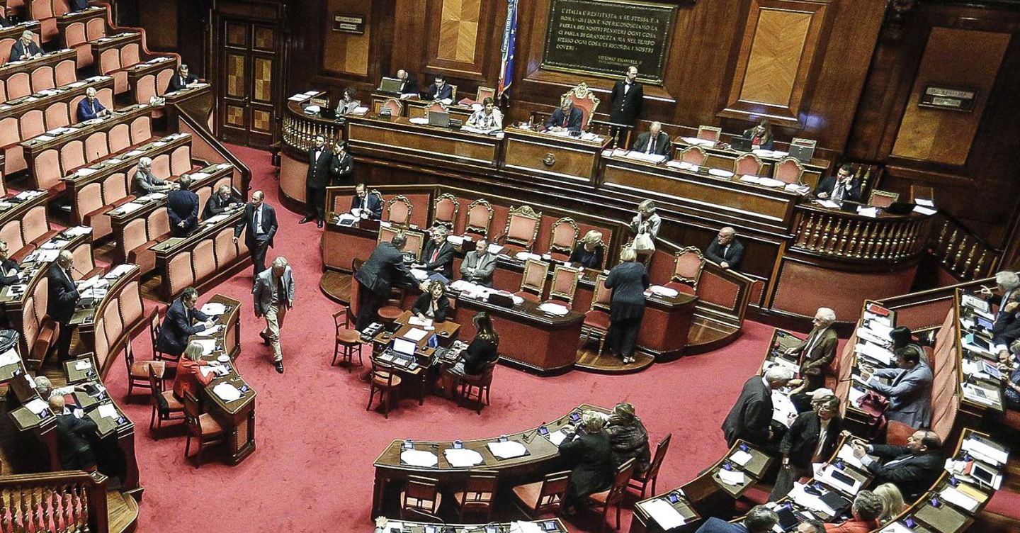 Manovra, da contributo banche si punta a 2,5-3 miliardi. La Lega parla di 5 miliardi, stop di Fi